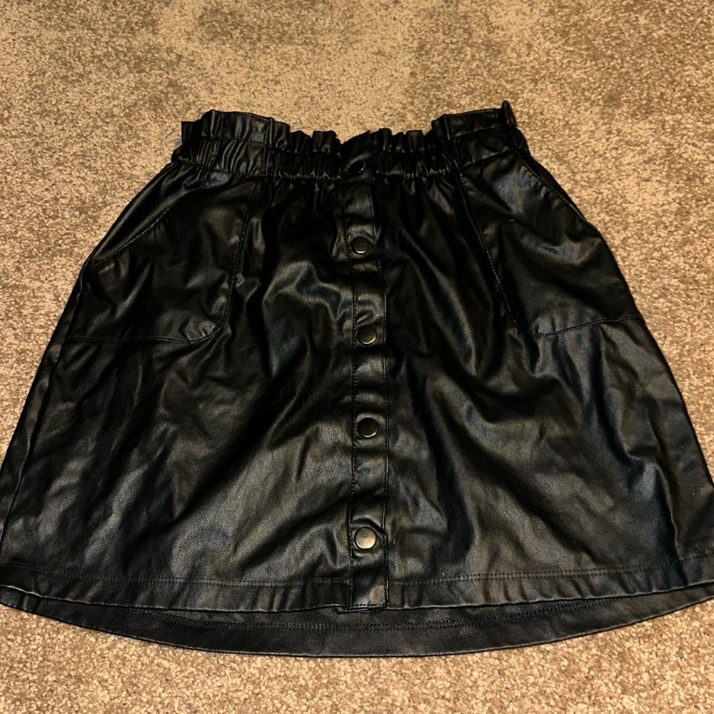 Leather skirt